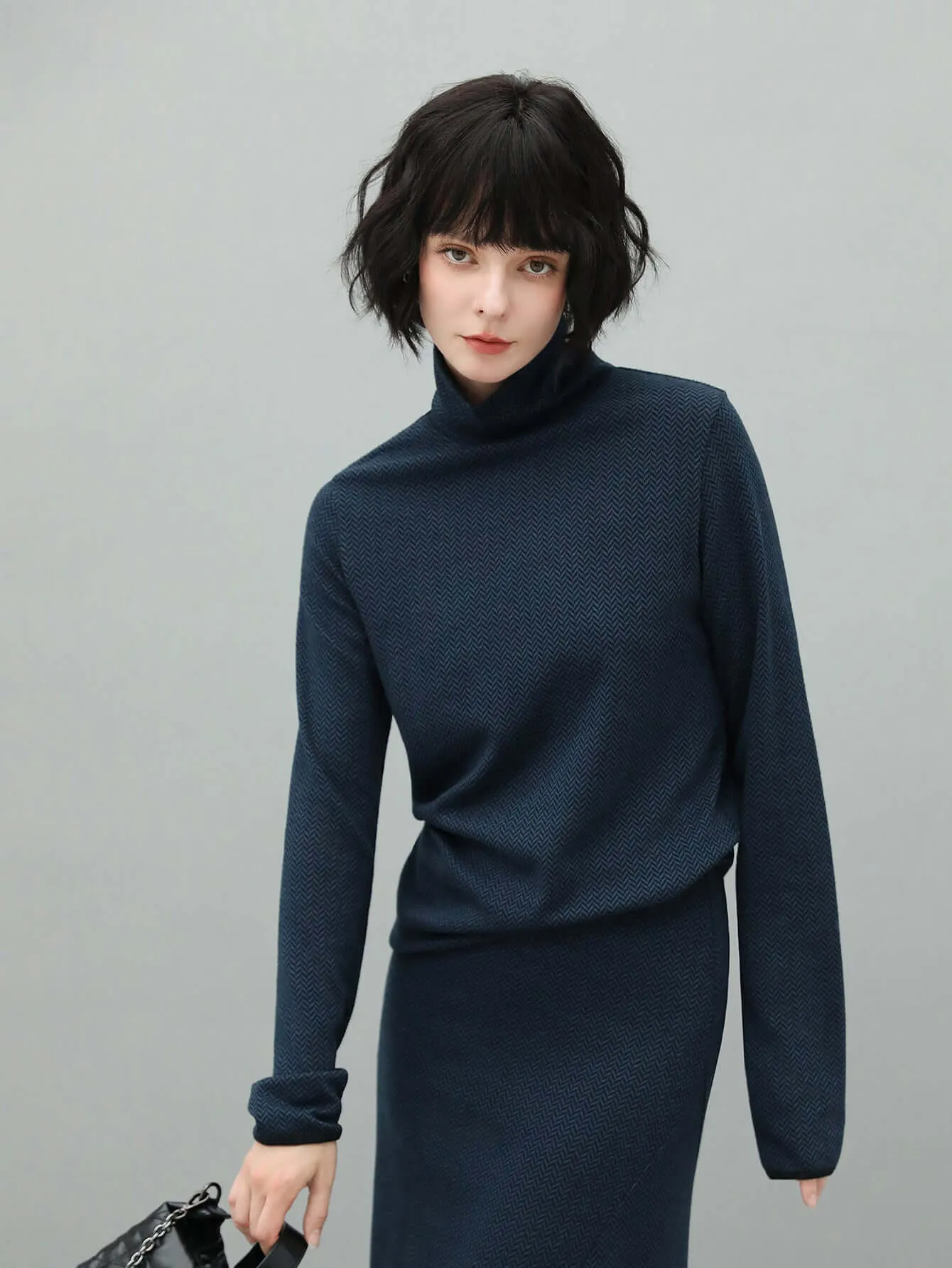 Herringbone High Neck Knit Top in Navy