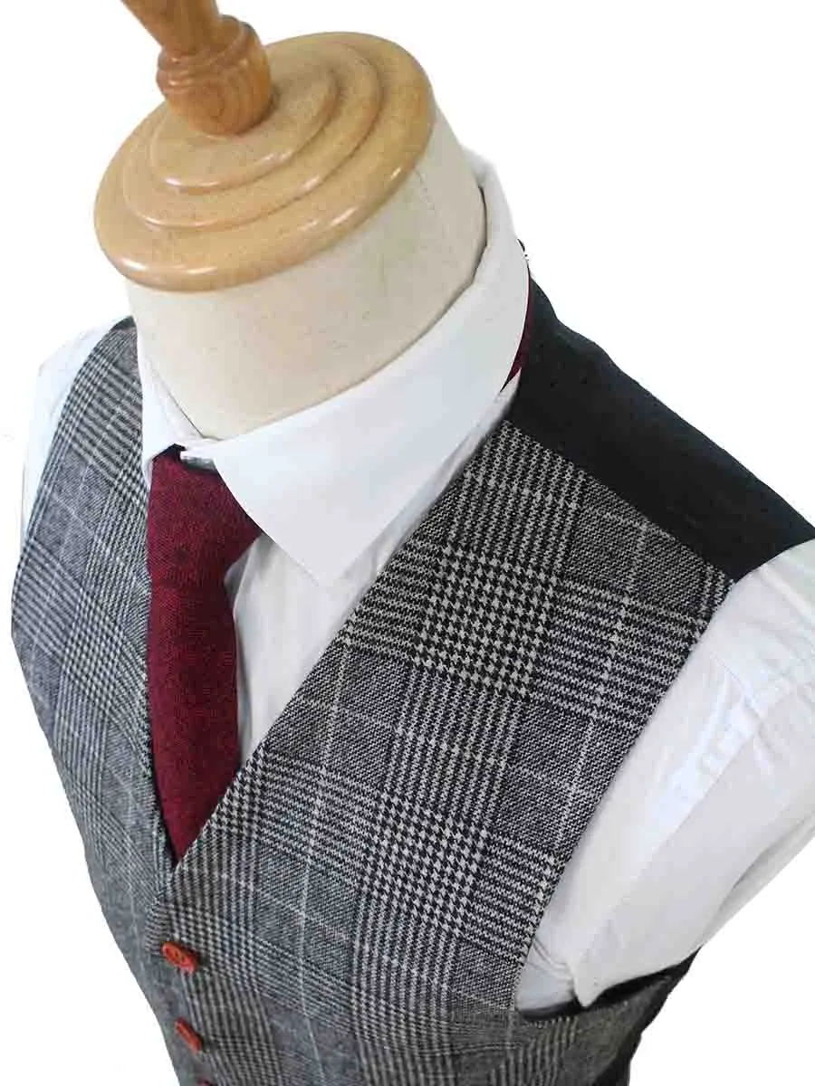 LIGHT GREY HOUNDSTOOTH PLAID TWEED 3 PIECE SUIT