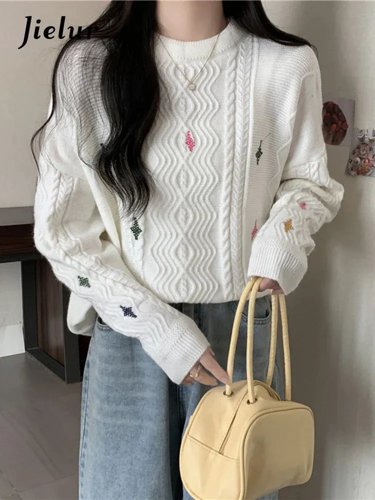 Metaversmall Women Knitted Sweater Autumn New O-Neck Vintage Embroidered Knitwear Baggy Long Sleeve Warm Lady White Pullover Chic