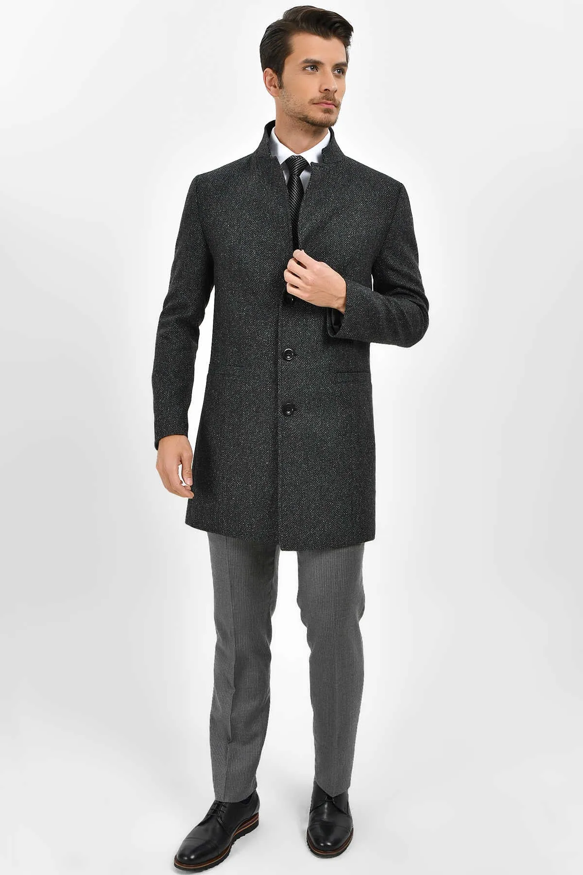 Slim Fit Notch Lapel Madrid Wool Light Gray Overcoat, Gray D.